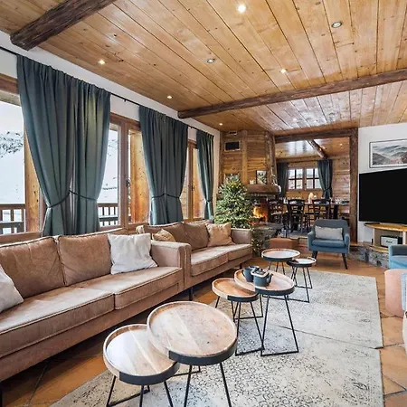 Charline Chalet